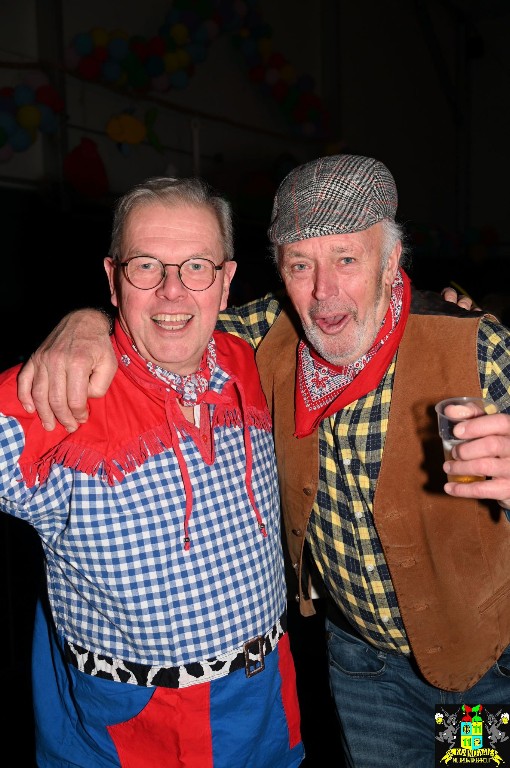 ../Images/Senioren carnaval 2024 187.jpg